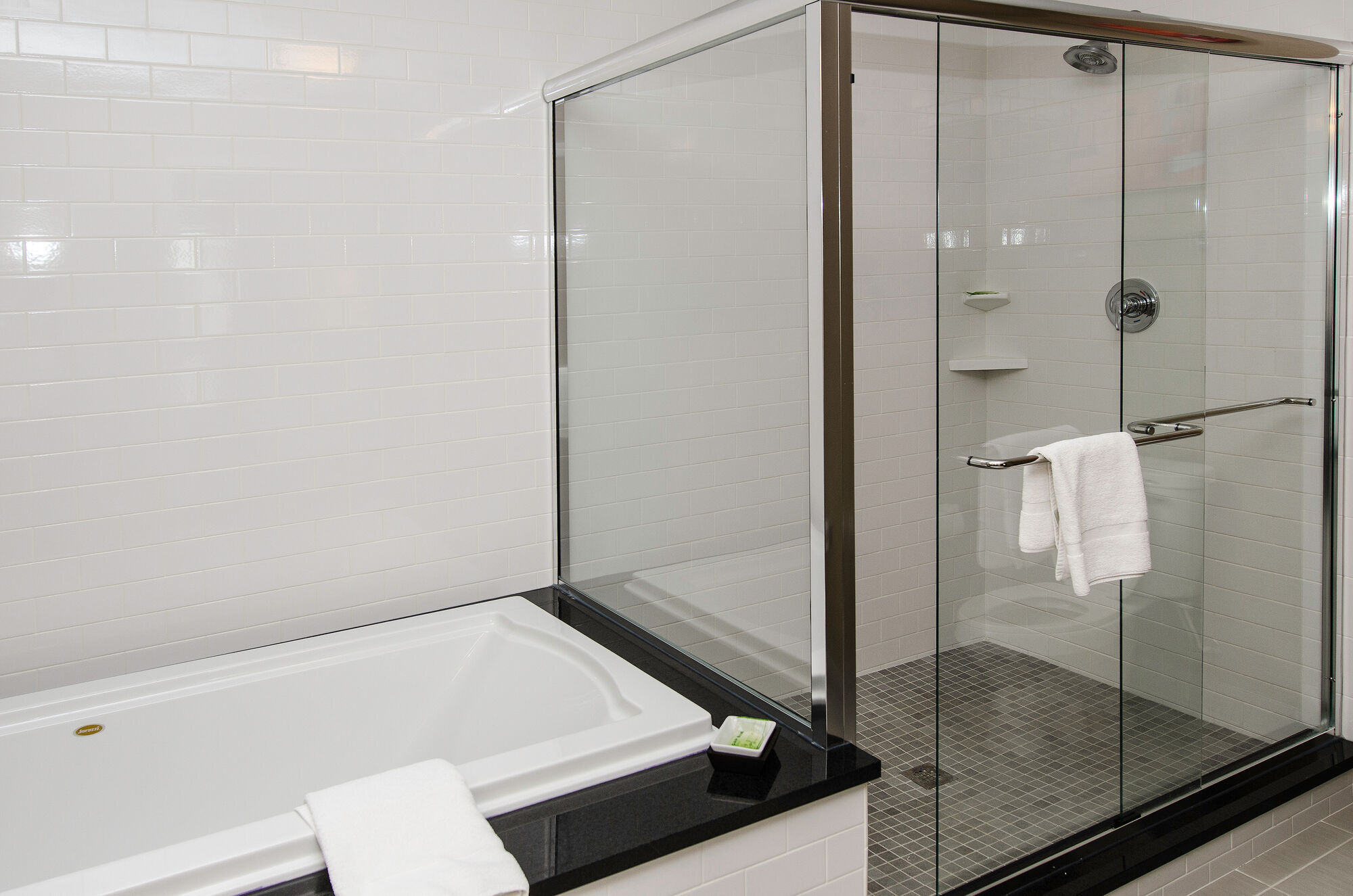 Holiday Inn Express & Suites Columbus - Easton Area By Ihg Gahanna Ruang foto