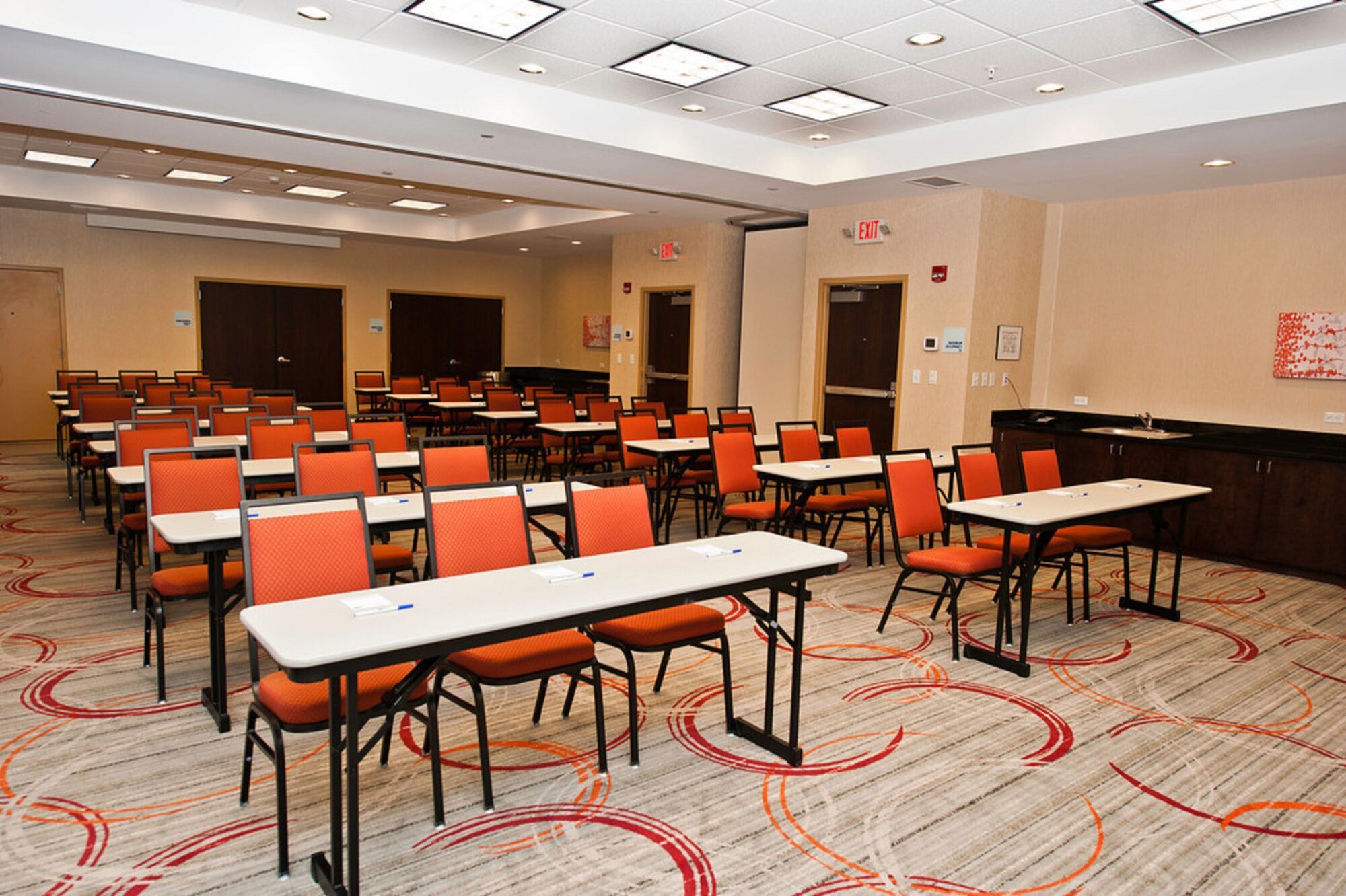 Holiday Inn Express & Suites Columbus - Easton Area By Ihg Gahanna Bisnis foto